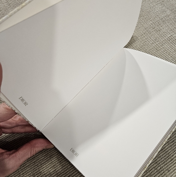 NIB Dior Elegant Gold and White Notebook In Box - Picture 9 of 9